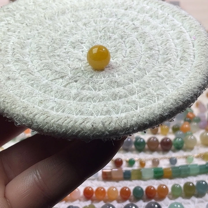 翡翠散珠未镶嵌定制翡翠卡10.6