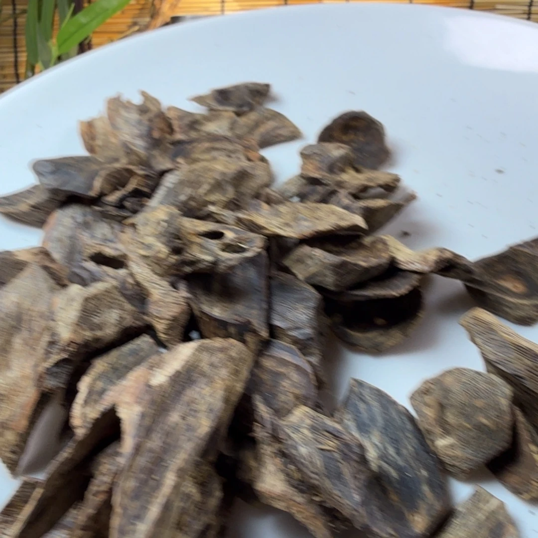 沉香沉香碎屑高油壳子130g