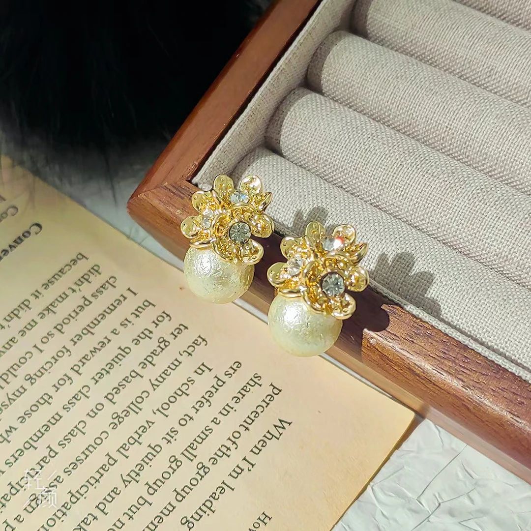 铜合金耳饰 素款复古宫廷优雅气质耳饰金色女耳环N4135