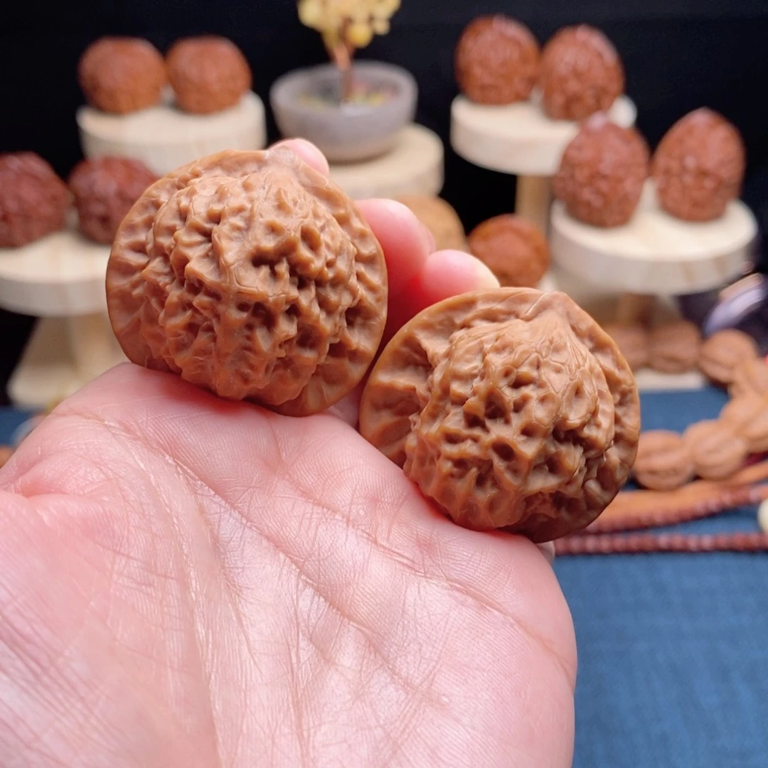 吊坠桃核官印核桃39