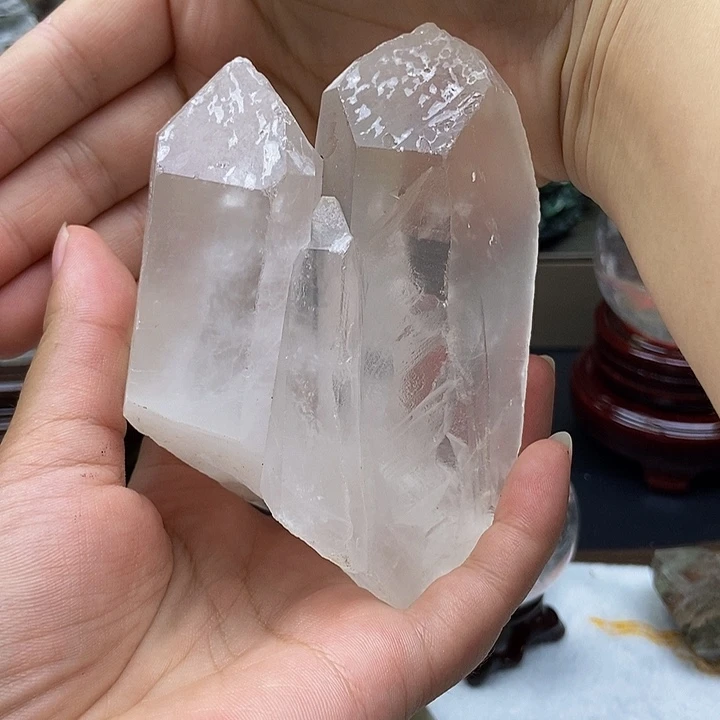 是***！未镶嵌水晶大型摆件（非配饰）