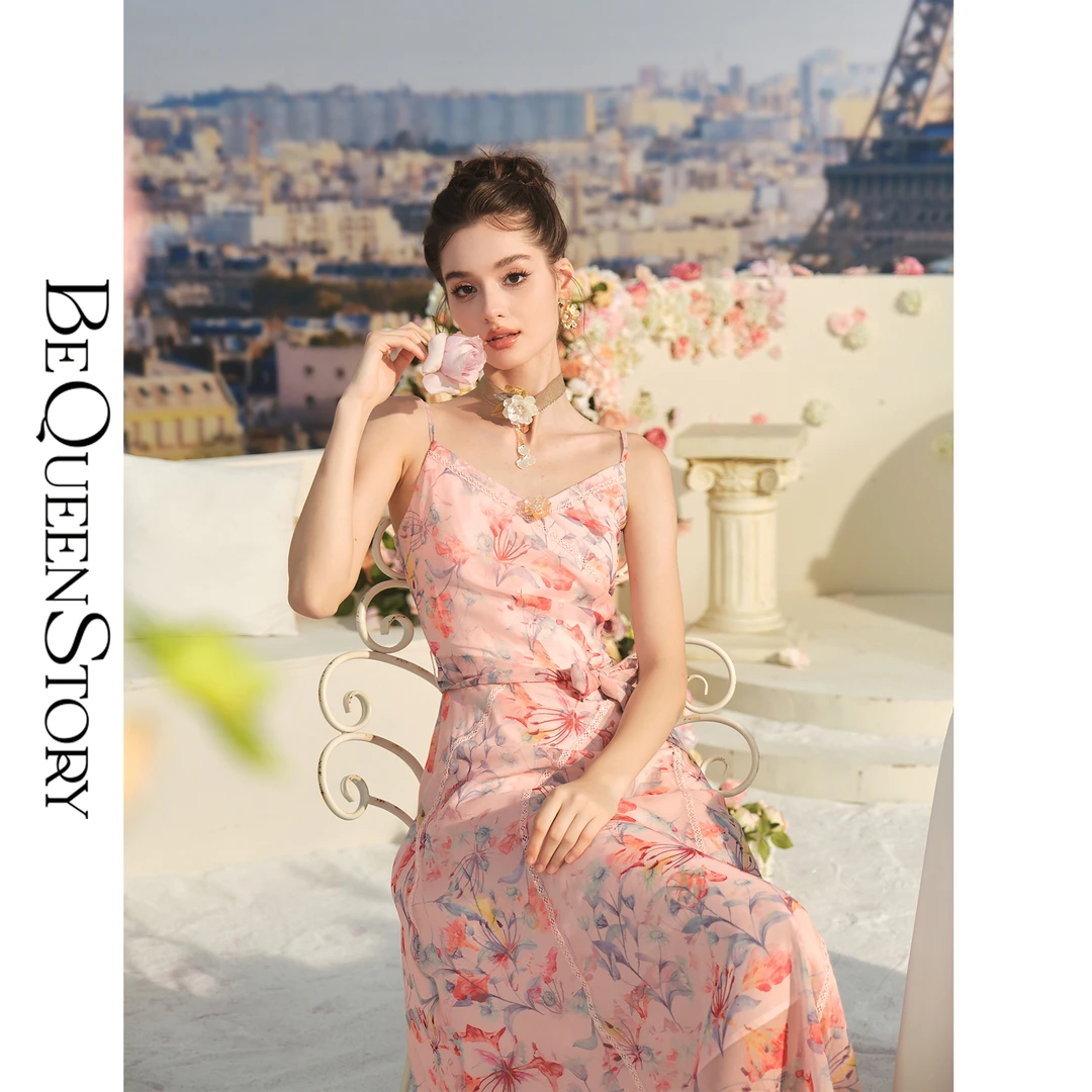 BeQueenStory【瑶池花卉】显瘦亮丝花边收腰吊带连衣裙新款