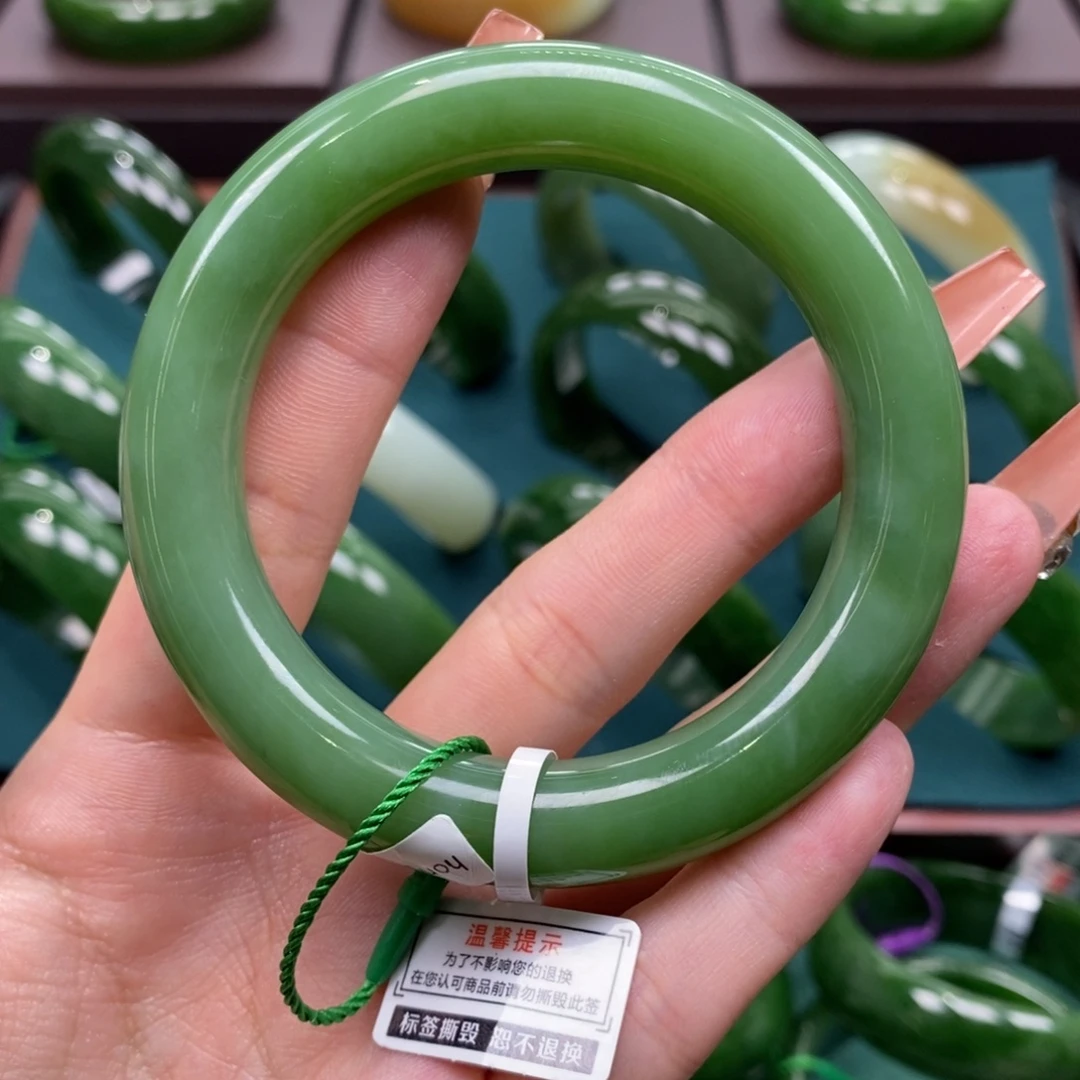 和田玉（碧玉）未镶嵌手镯5556