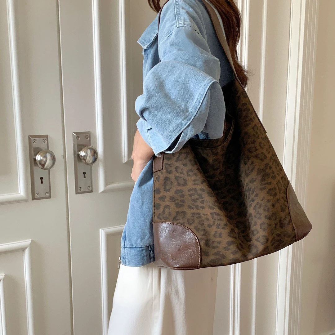 竹笋喵喵 时尚豹纹托特包女2025秋冬新款甜酷辣妹小众手提单肩包