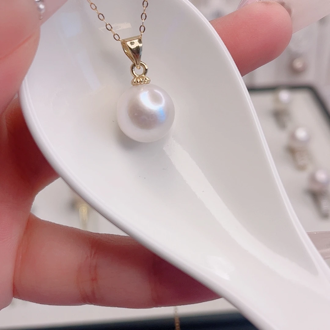 淡水珍珠吊坠(赠链)未镶嵌