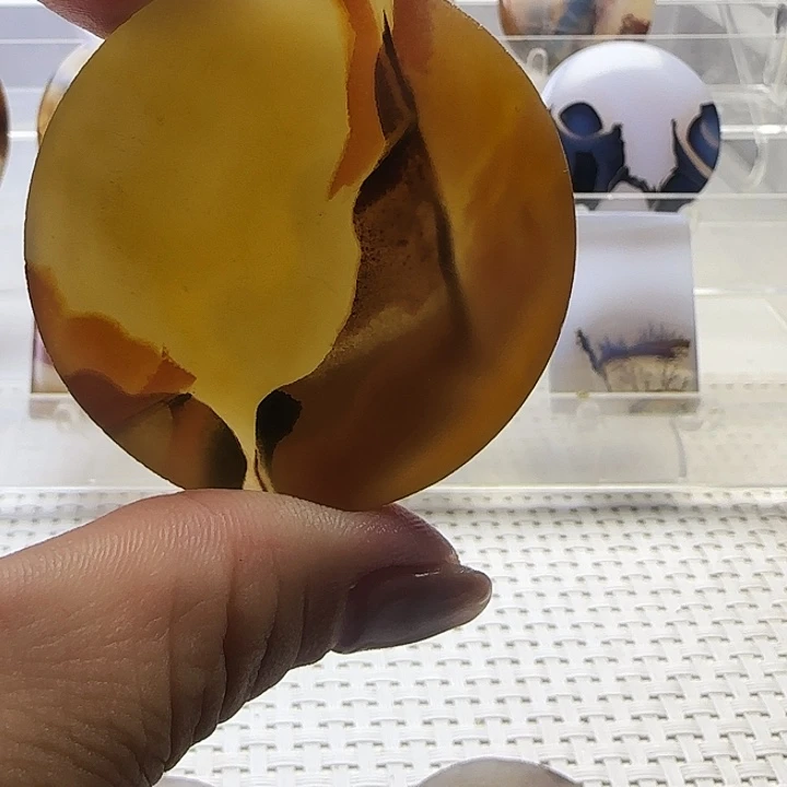 玛瑙/玉髓未镶嵌珠宝奇石