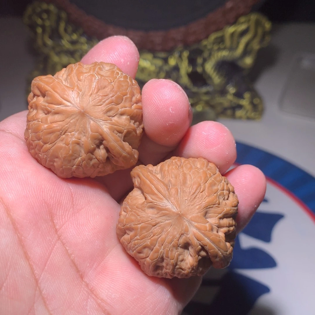 文玩核桃把件铁锤38矮