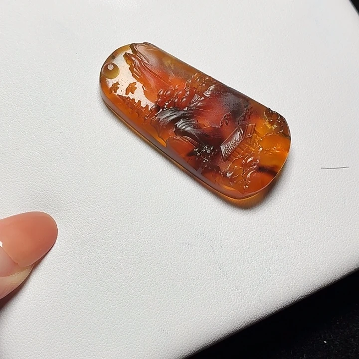琥珀未镶嵌珠宝奇石7.9g