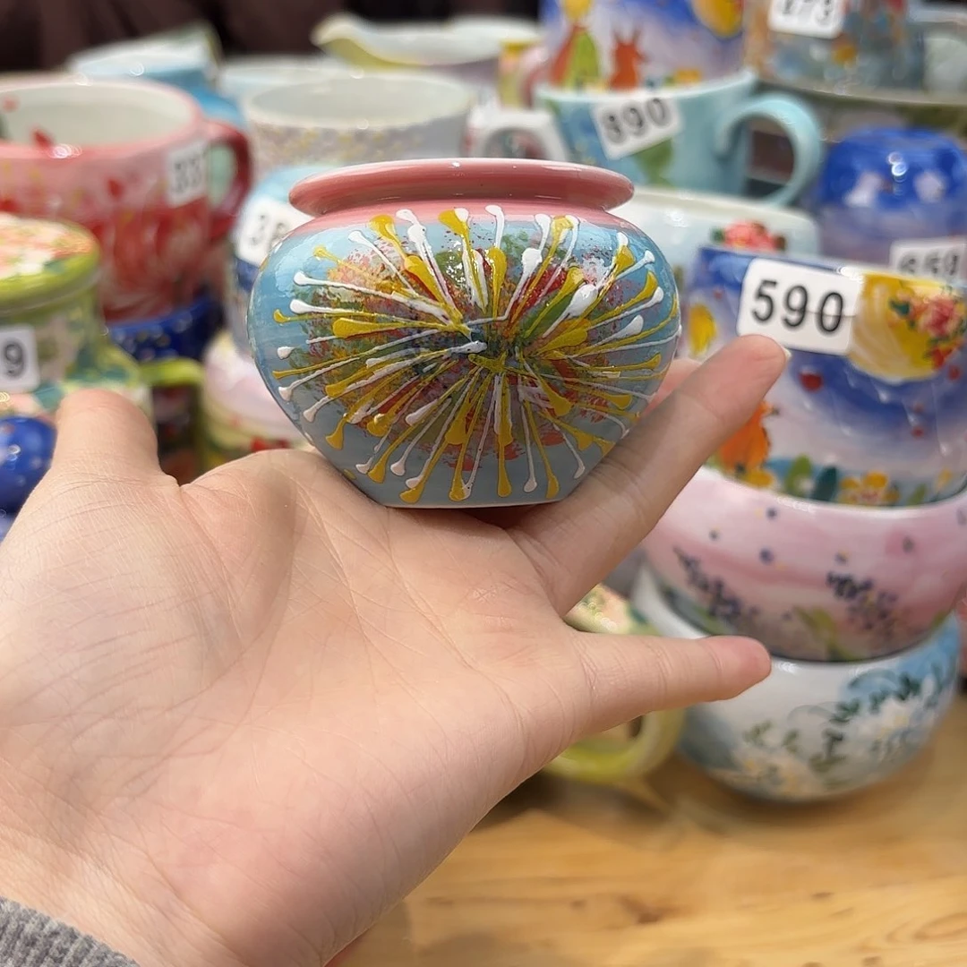 瓷片兔兔好可爱呀打