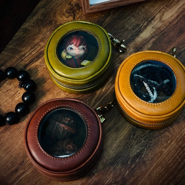 头层牛皮太空舱文玩收纳包便携式透明防尘文玩核桃手串收纳袋