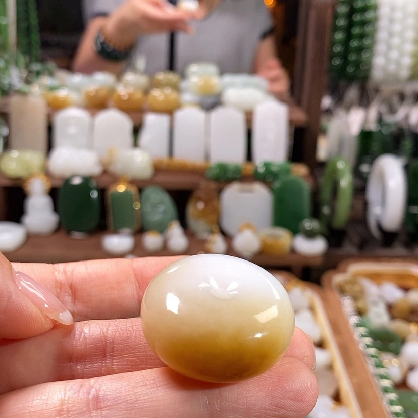 【闪购商品】和田玉（糖玉）未镶嵌颈饰
