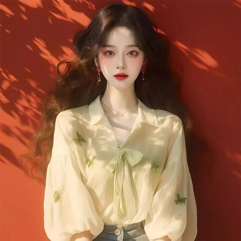 绿色印花雪纺衬衫2025早秋新款女装甜美公主风独特超好看上衣