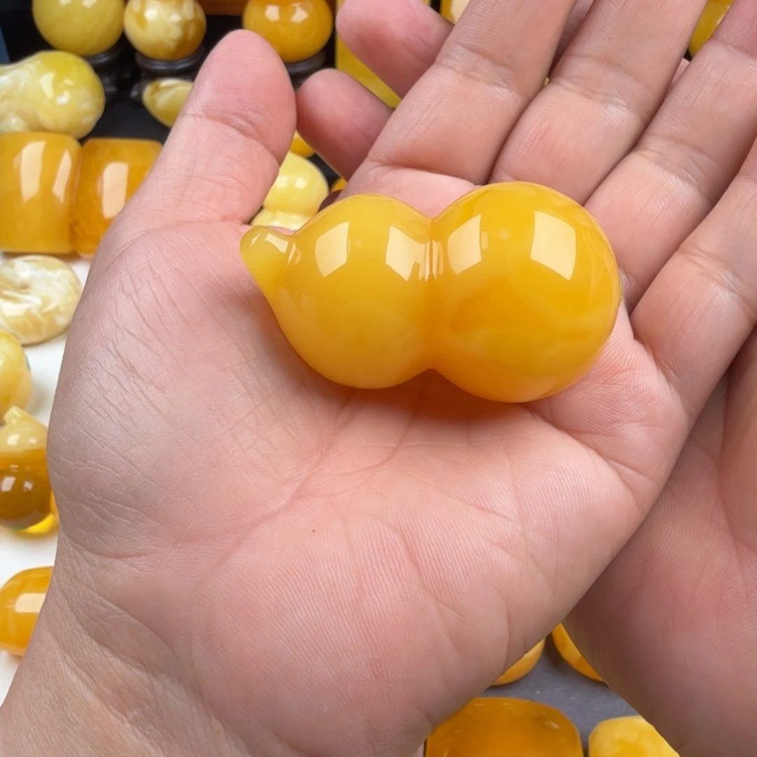 琥珀未镶嵌颈饰纯天然琥珀蜜蜡