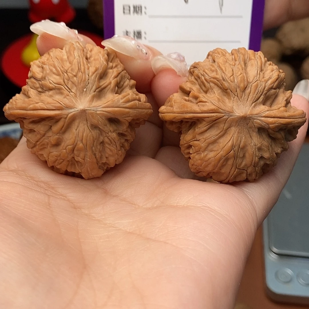 文玩核桃吊坠房山正磨42尺寸 克重45.5