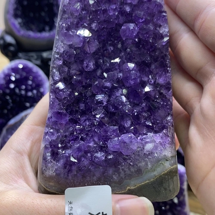 紫晶大型摆件（非配饰）未镶嵌