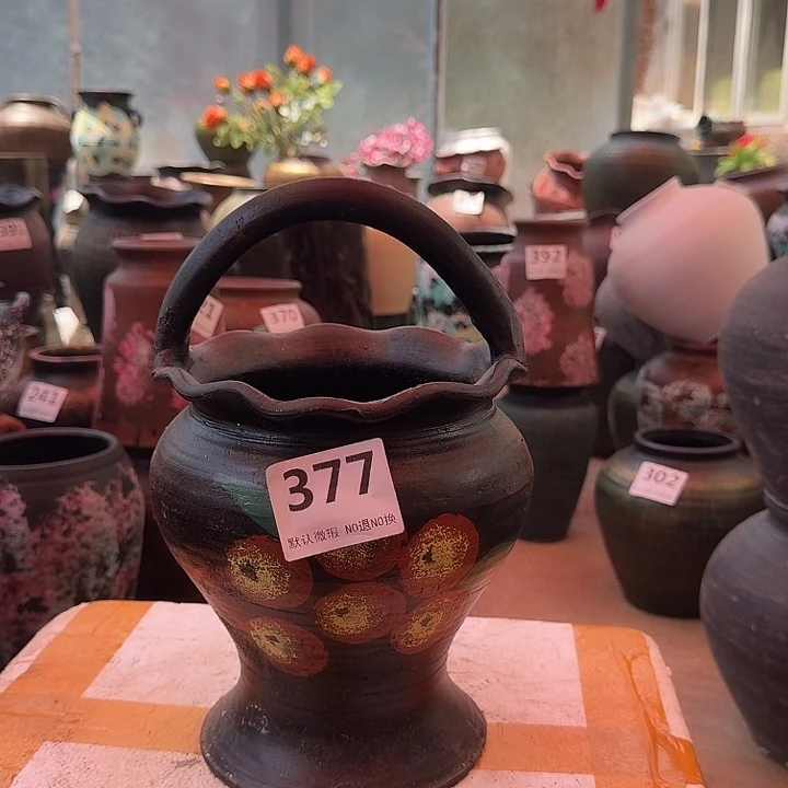 粗陶高度19口径17带孔 377