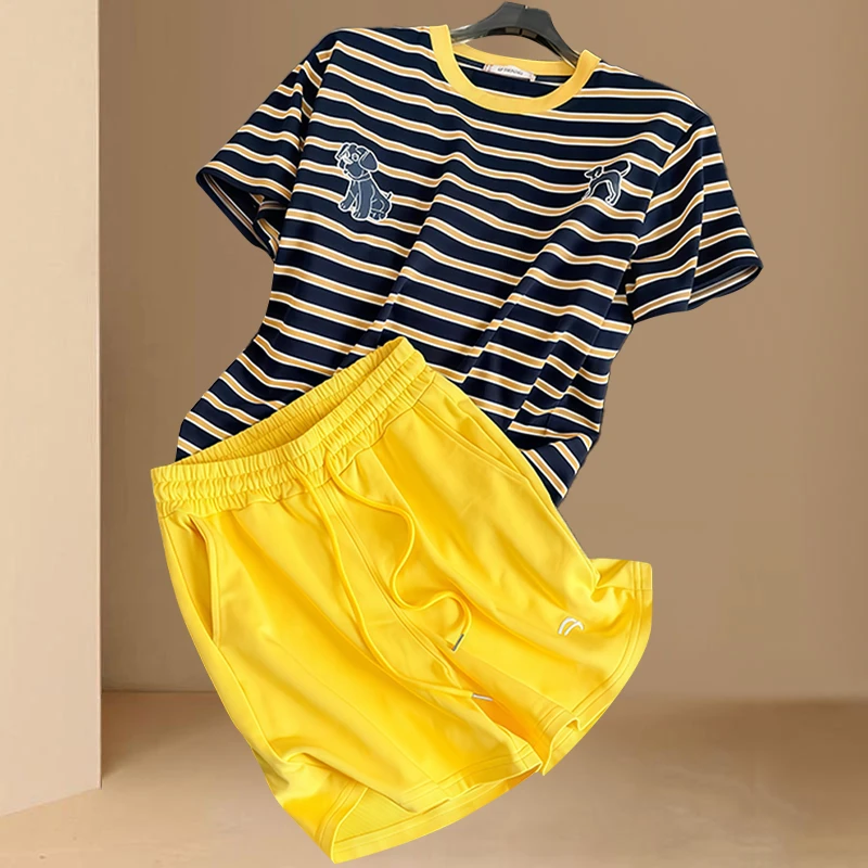 慵懒风时尚气质套装女2025年夏季新款宽松条纹短袖t恤短裤两件套