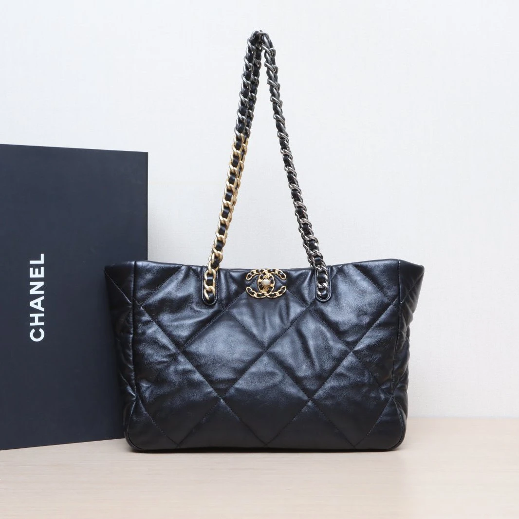 99新 Chanel/香奈儿 花花19Bag Tote托特包 横版 32 黑色 芯片开