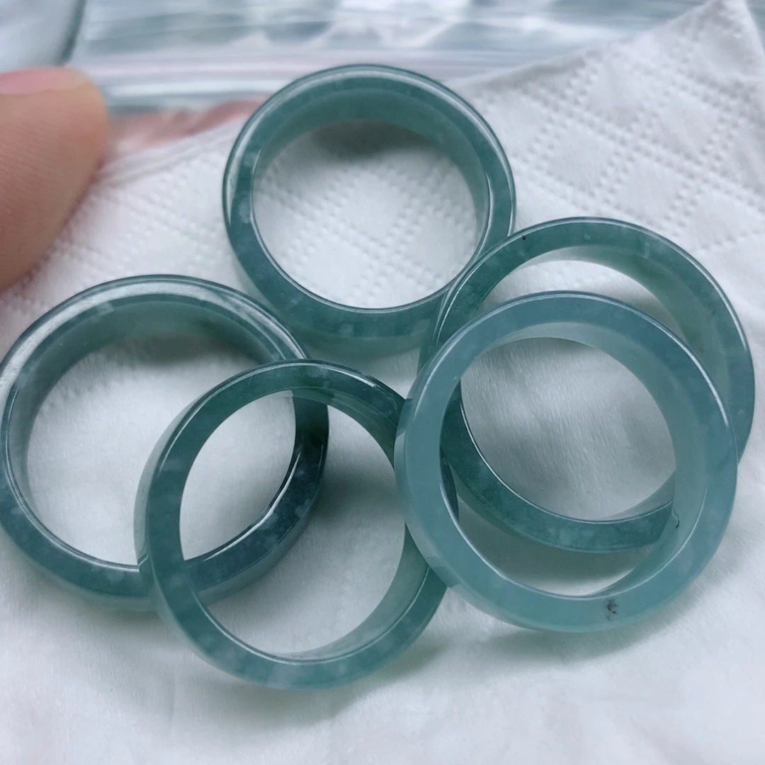 翡翠未镶嵌项链翡翠