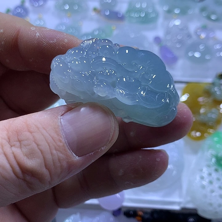 翡翠未镶嵌颈饰天然翡翠A货吊坠