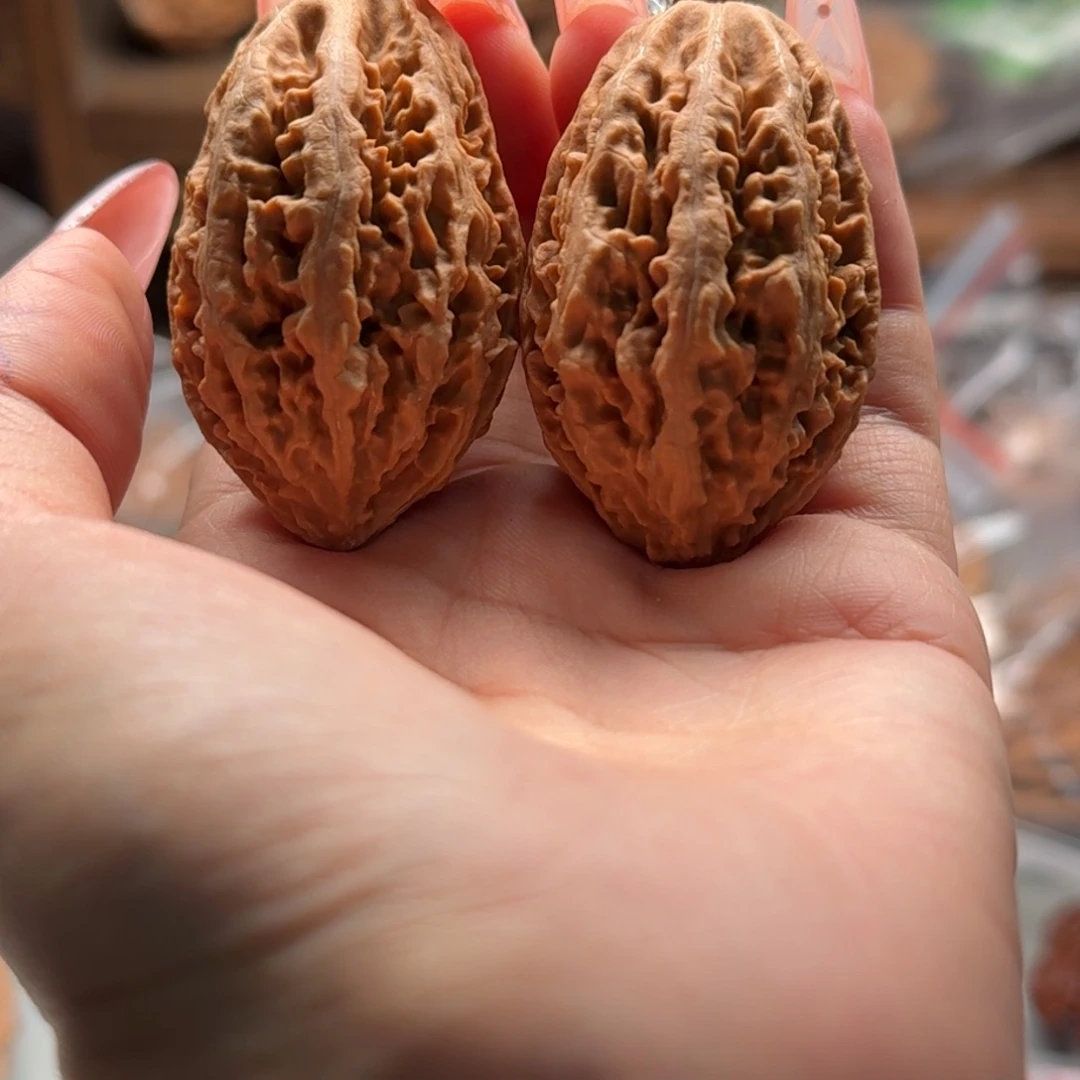 文玩核桃把件关东木子楸百核138