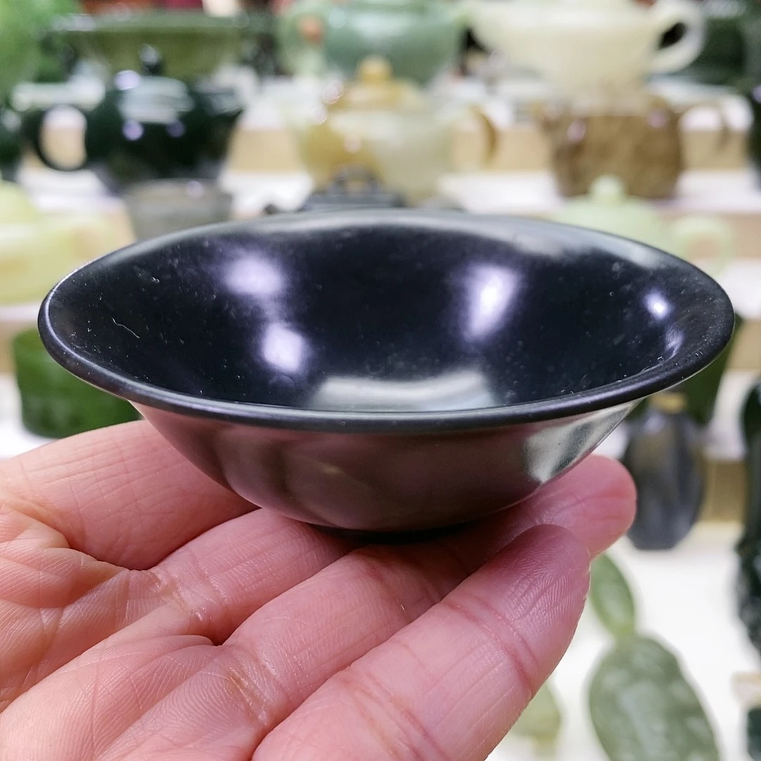 和田玉茶杯未镶嵌