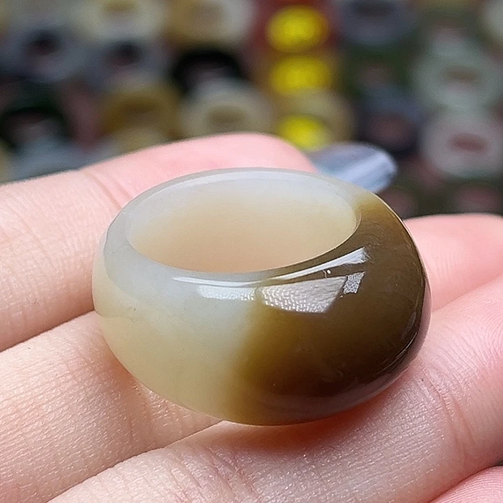 和田玉未镶嵌戒指18.2一口焦糖