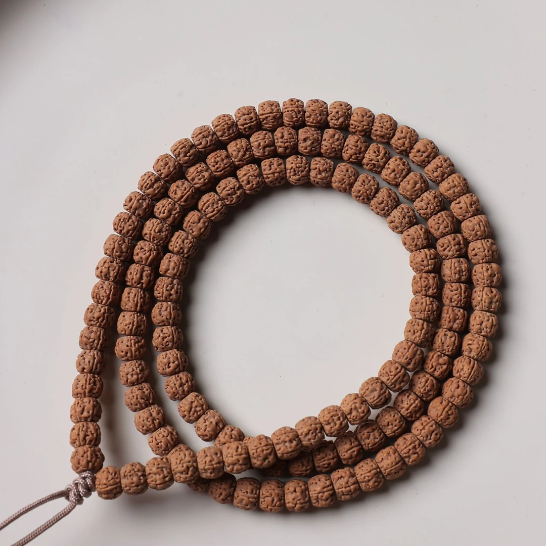 A261福利镇渊盘龙纹小金刚菩提尺寸7-7+mm