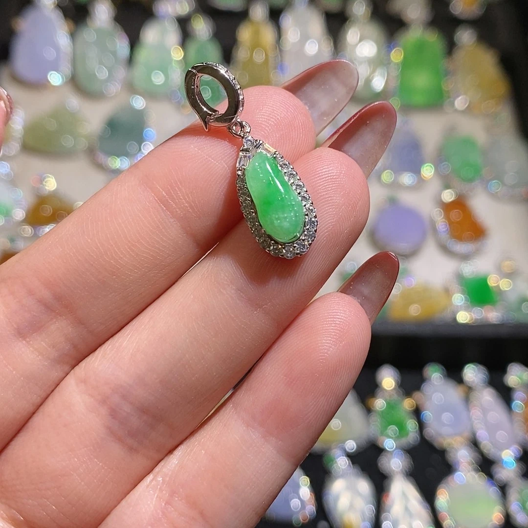 翡翠银S925镶嵌颈饰天然翡翠