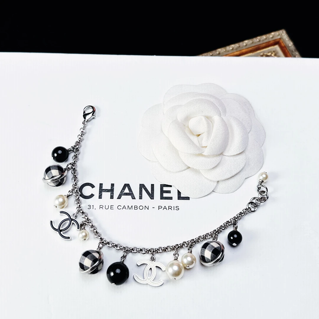 95新 Chanel/香奈儿 柚礼中古/香奈儿黑白珍珠双c流苏手链XP