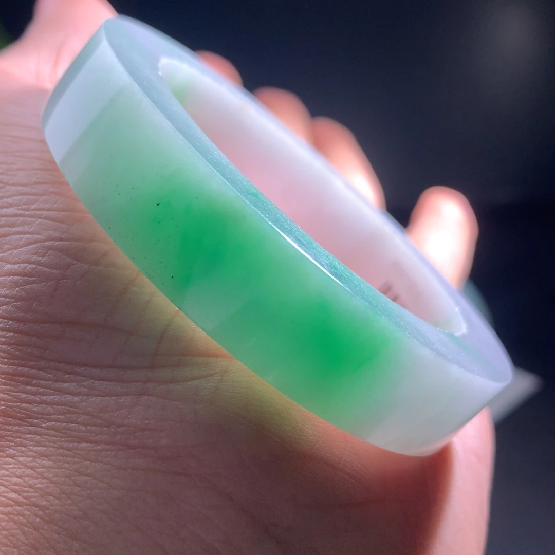 未镶嵌手镯定制翡翠