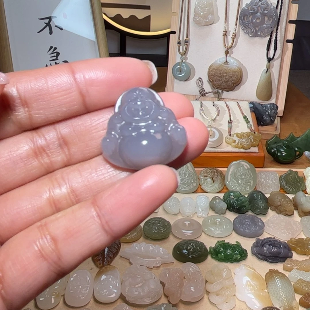 和田玉颈饰未镶嵌云**