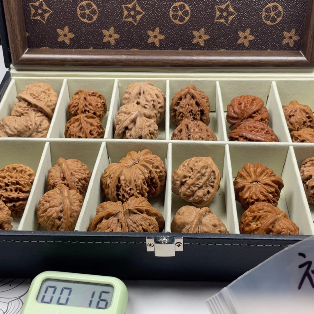 文玩核桃吊坠核桃种植户收入占总