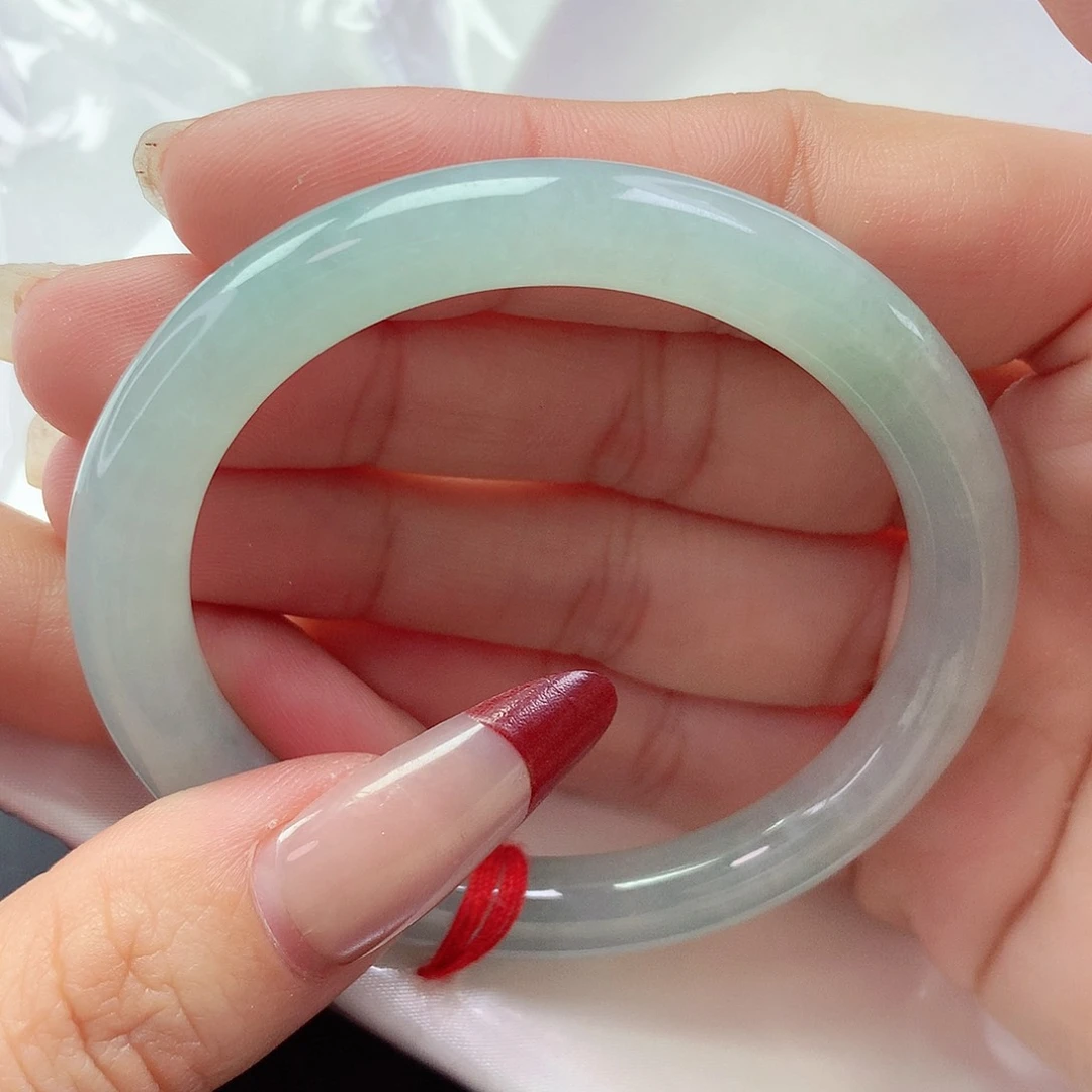 【闪购商品】翡翠手镯未镶嵌a1101403贵妃