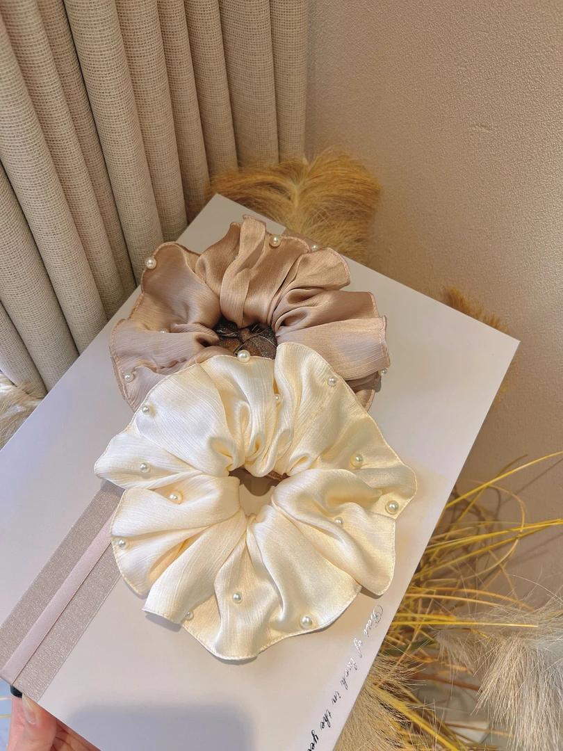 春季新款大肠发圈简约百搭气质款头饰皮筋垂感扎头发发绳