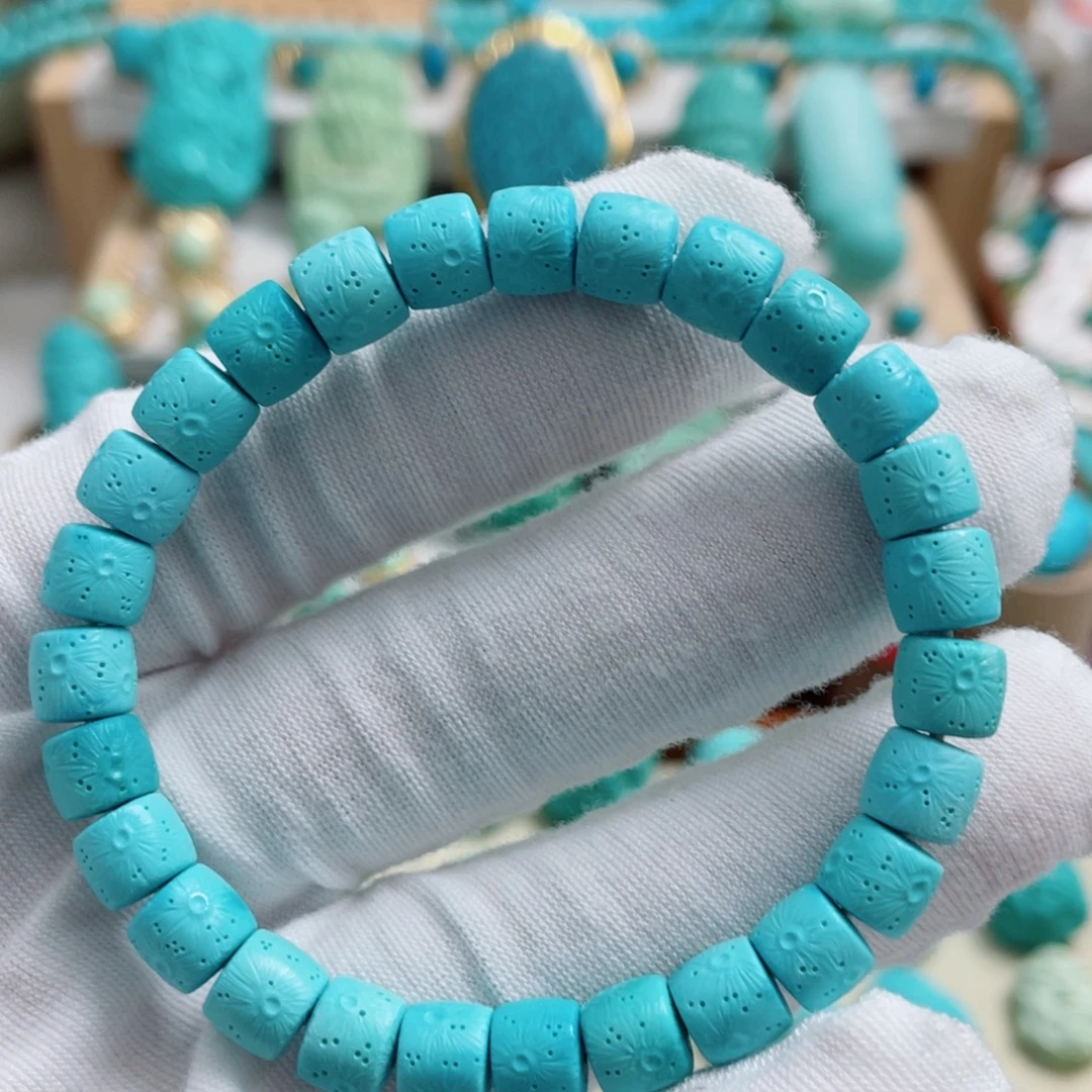 未镶嵌绿松石珠宝奇石