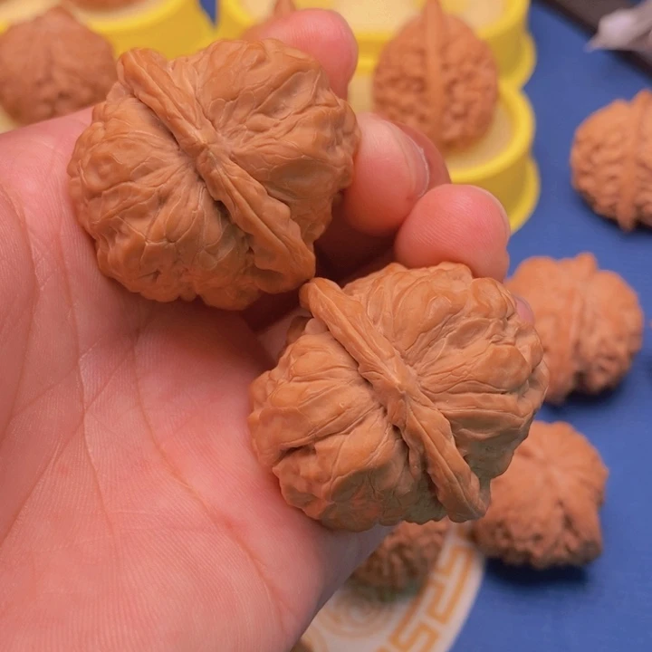 核桃手串/手链慕***?蛤蟆头狮子头40加有修