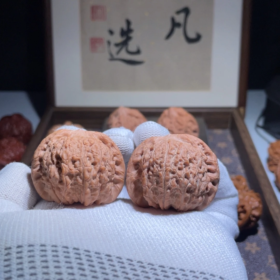 吊坠文玩核桃血麒麟