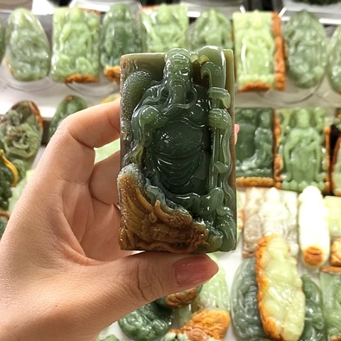 和田玉未镶嵌挂件