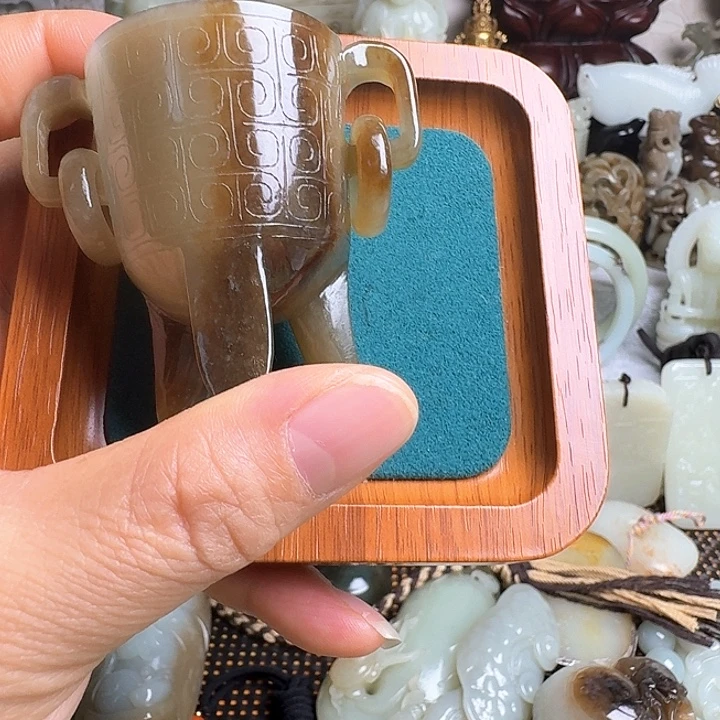 西***好瓷片新号开播瓷盘一件