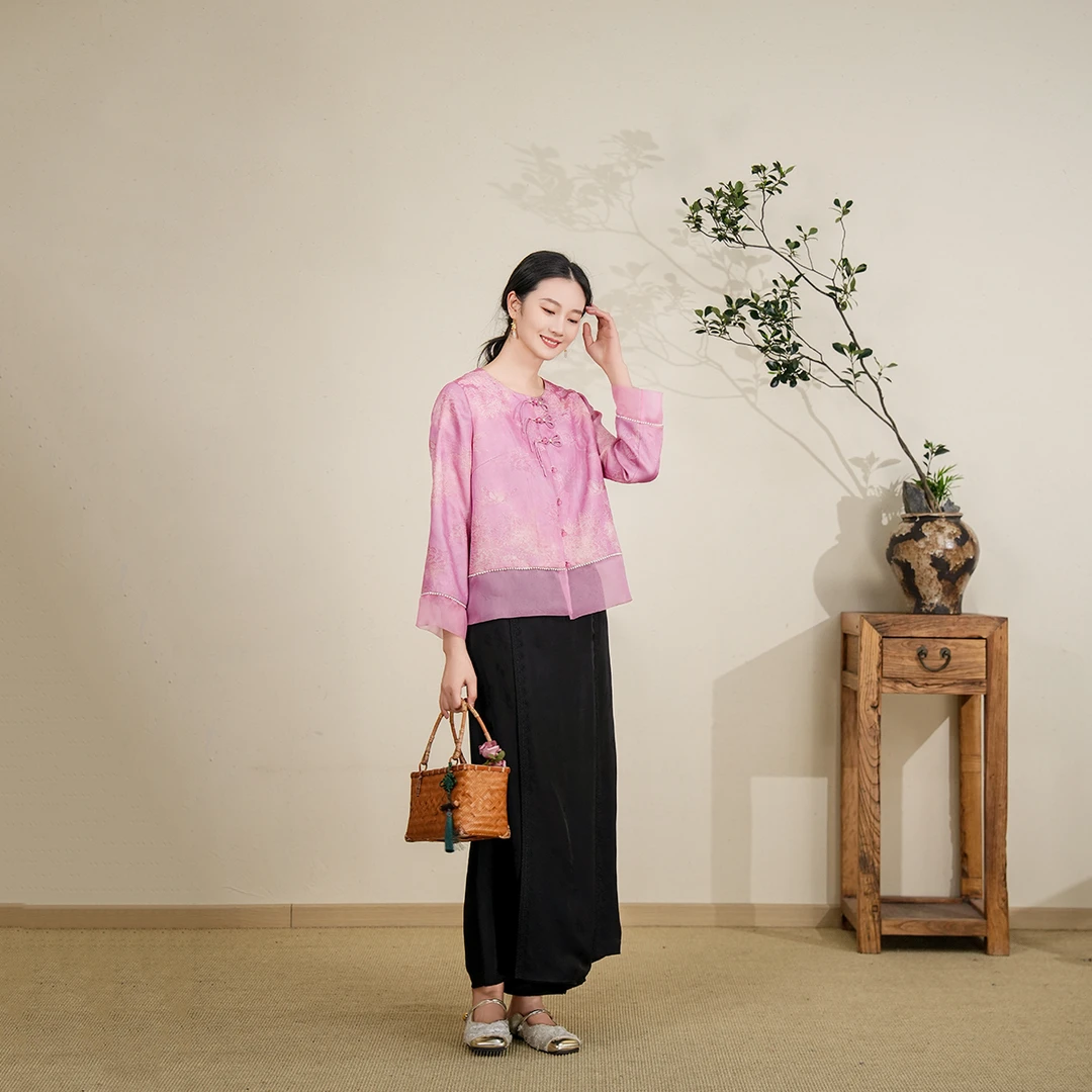 布符2025年夏季新款粉提花珍珠花边短外套花扣小香风女装MXWT3