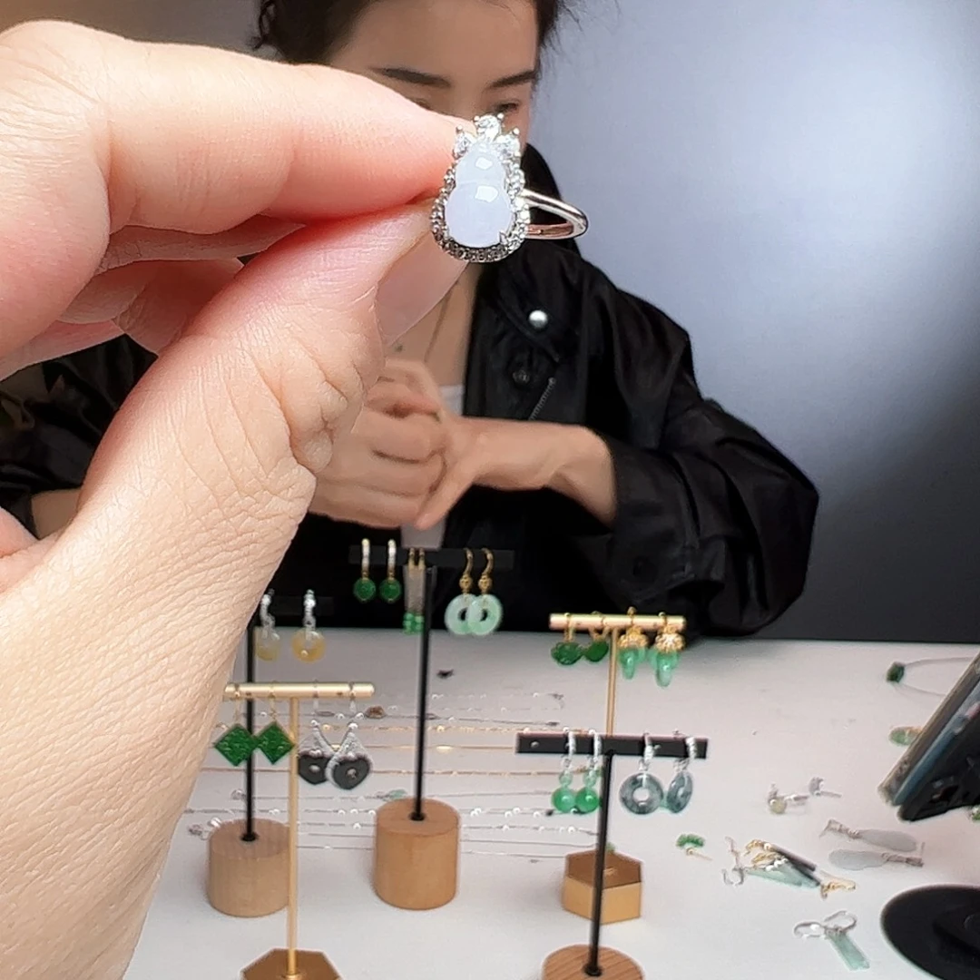 翡翠银S925镶嵌耳饰天然翡翠戒指