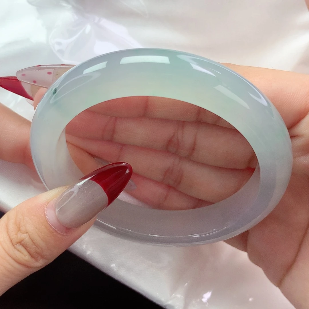 【闪购商品】翡翠手镯未镶嵌a 1418800