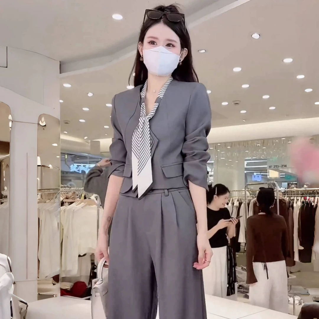 时尚通勤设计感秋季短款西装外套搭配阔腿裤女套装