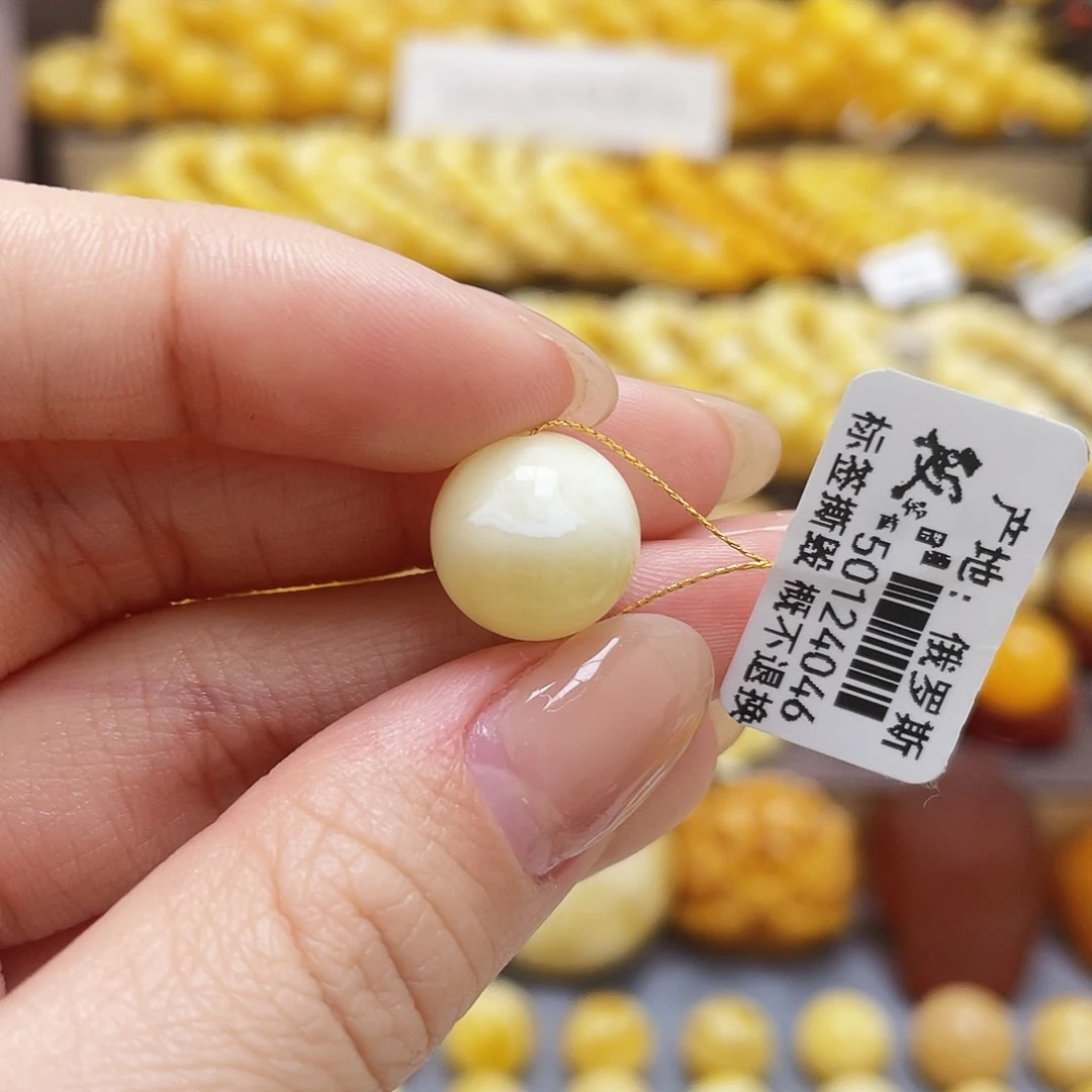 琥珀裸石未镶嵌张蜜蜡圆珠12.8mm