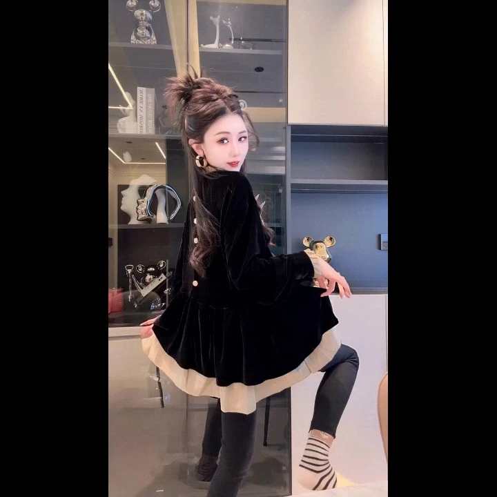 02新款欧货女神拼接花边领丝绒连衣裙显瘦设计感裙子时尚减龄