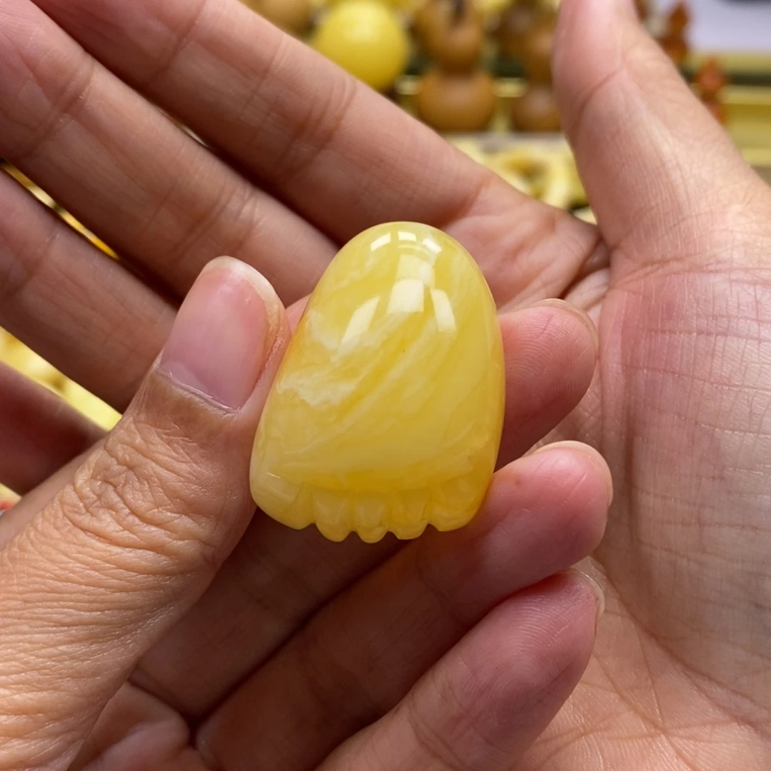 琥珀未镶嵌裸石蜜蜡