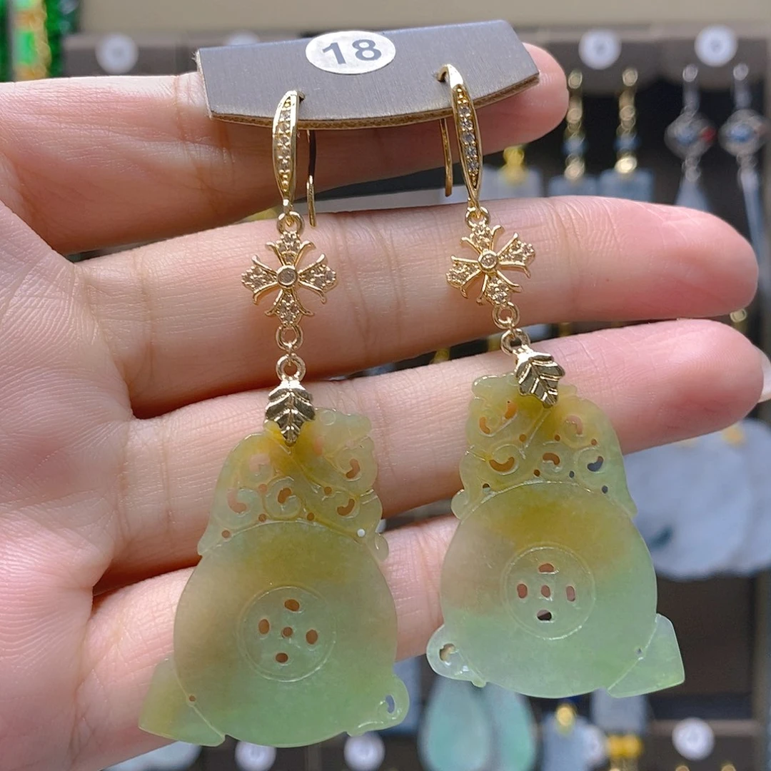 未镶嵌翡翠耳饰翡翠