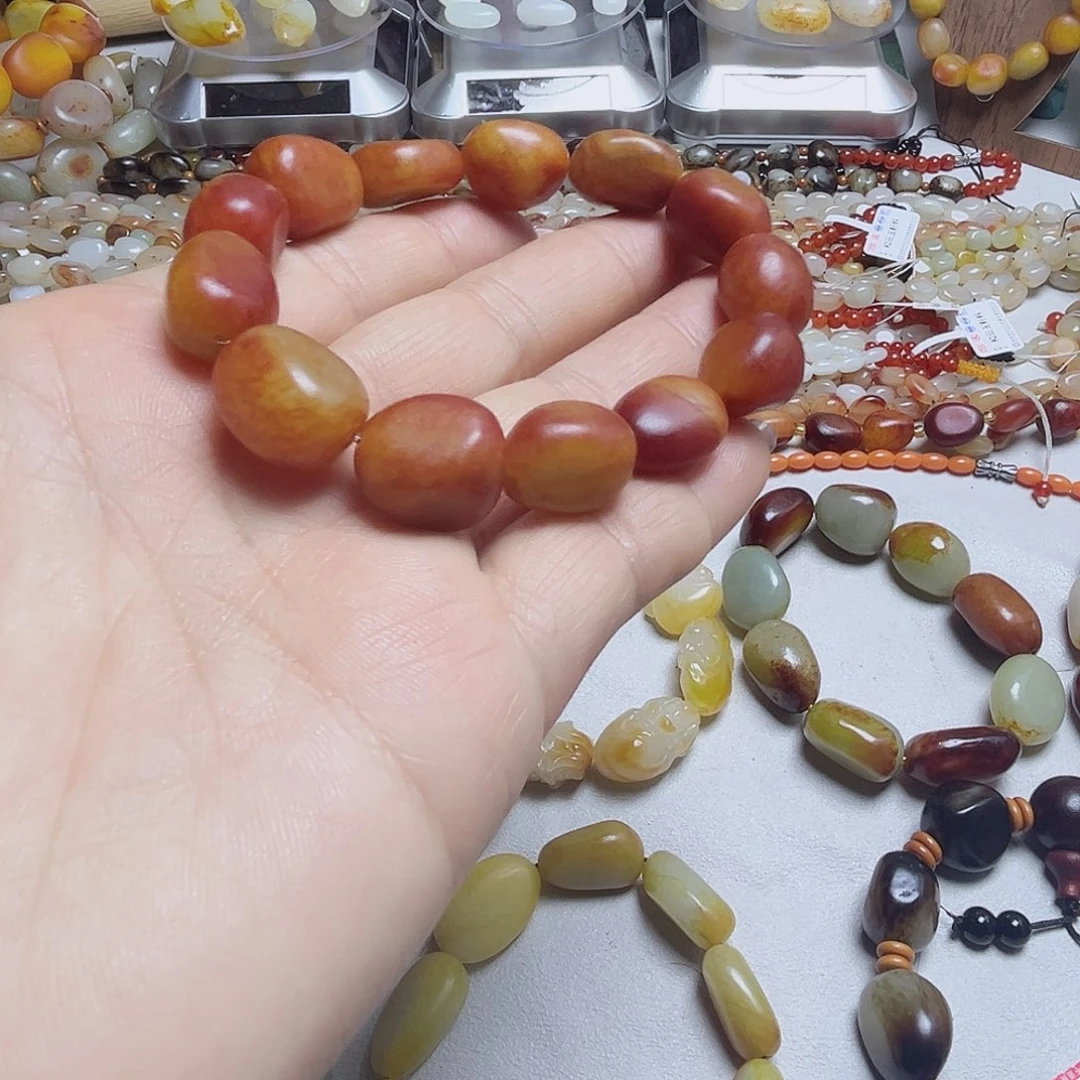 和田玉（糖玉）未镶嵌手链