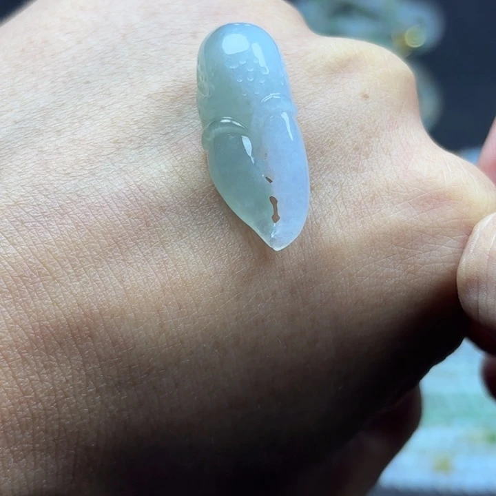 颈饰未镶嵌翡翠挂件